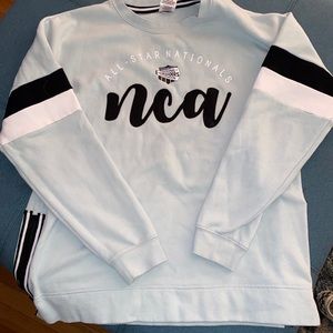 NCA Sweatshirt - zippers
